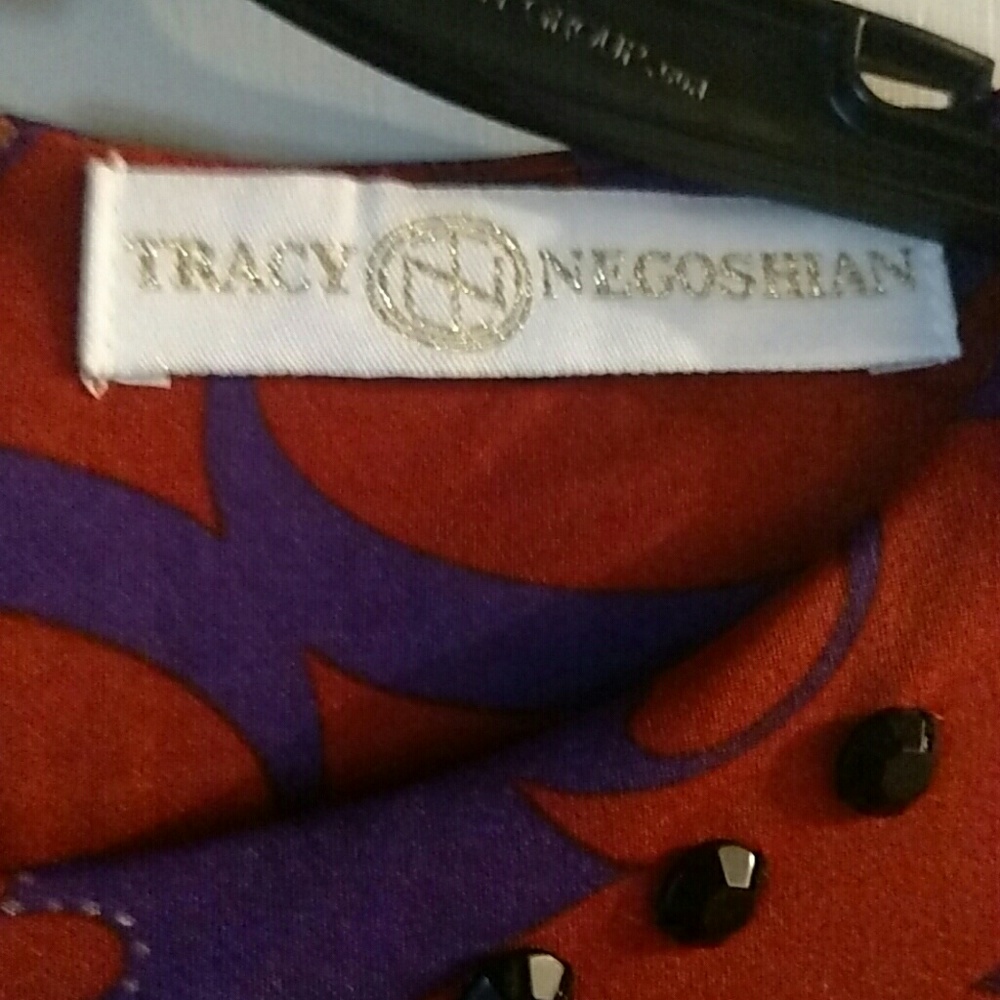 Dresss - Picture 2 of 3